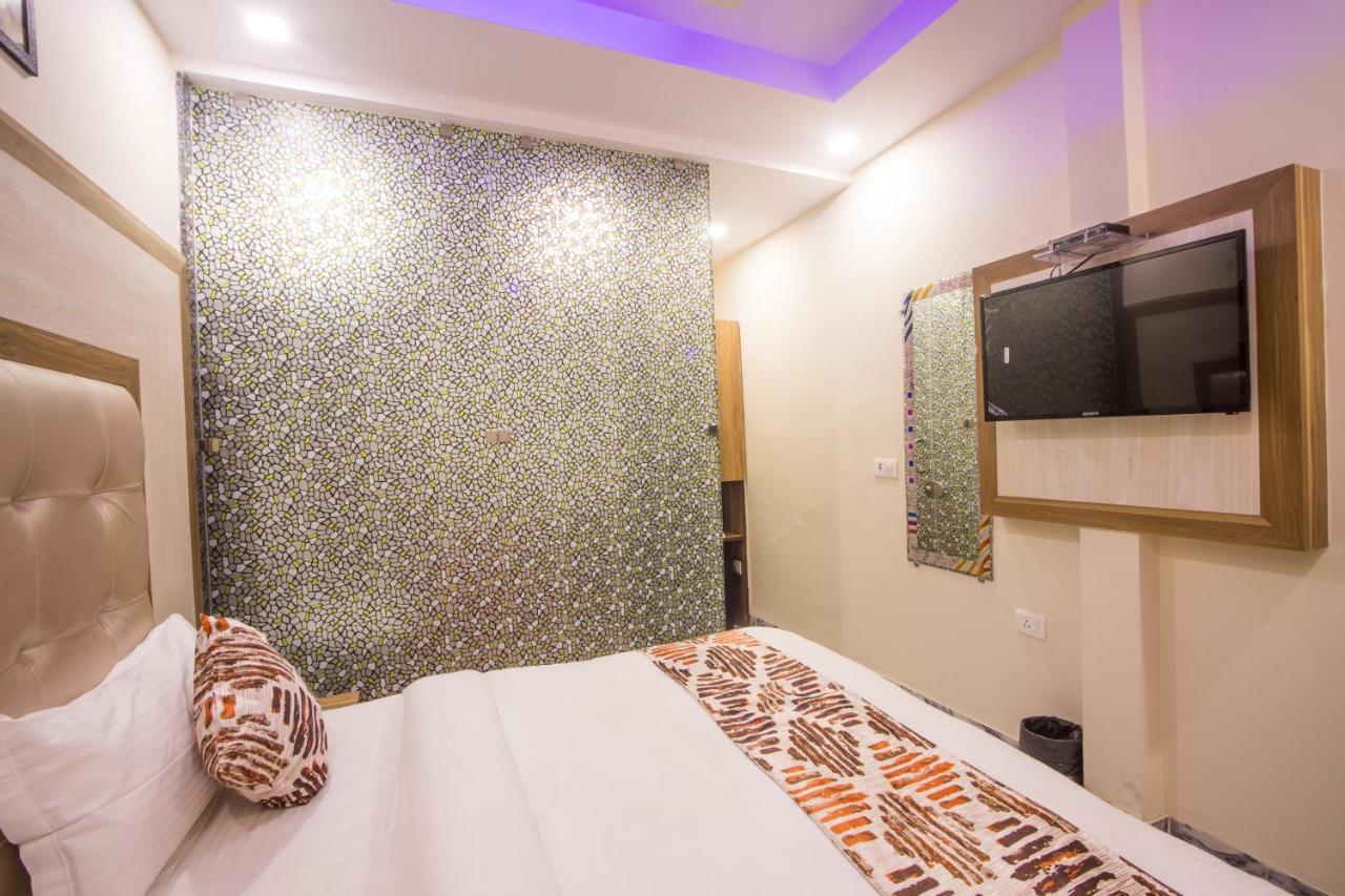 Hotel Harsha International New Delhi Extérieur photo