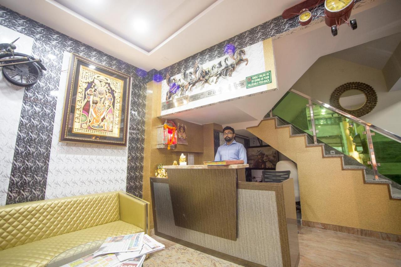 Hotel Harsha International New Delhi Extérieur photo