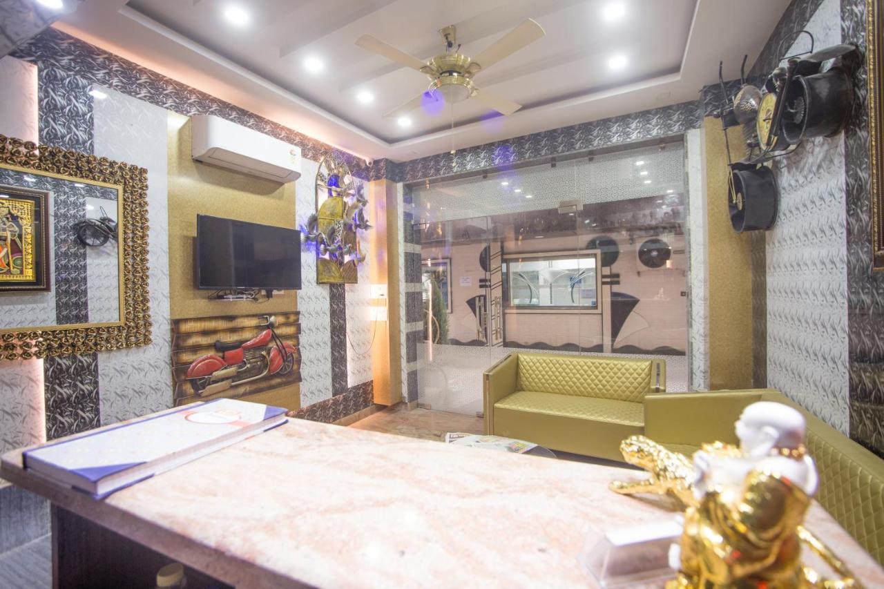 Hotel Harsha International New Delhi Extérieur photo