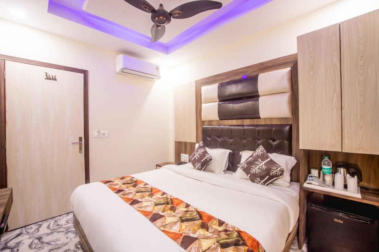 Hotel Harsha International New Delhi Extérieur photo