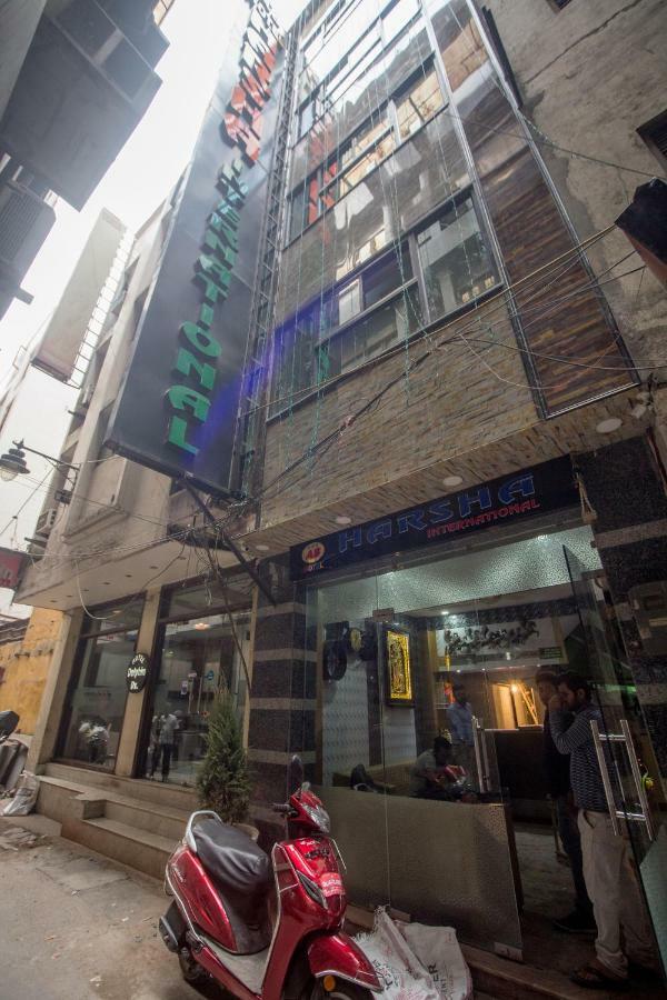 Hotel Harsha International New Delhi Extérieur photo