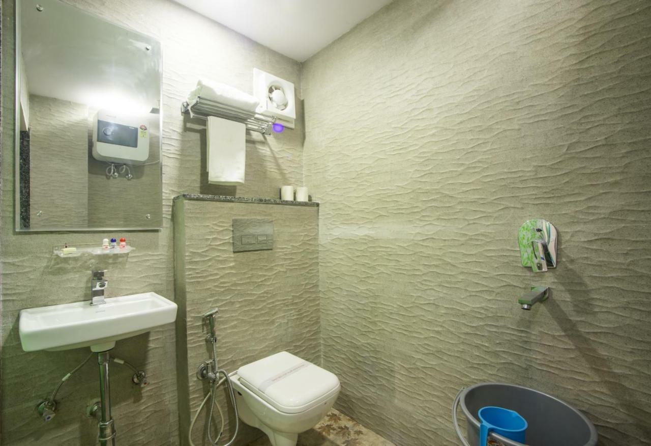Hotel Harsha International New Delhi Extérieur photo